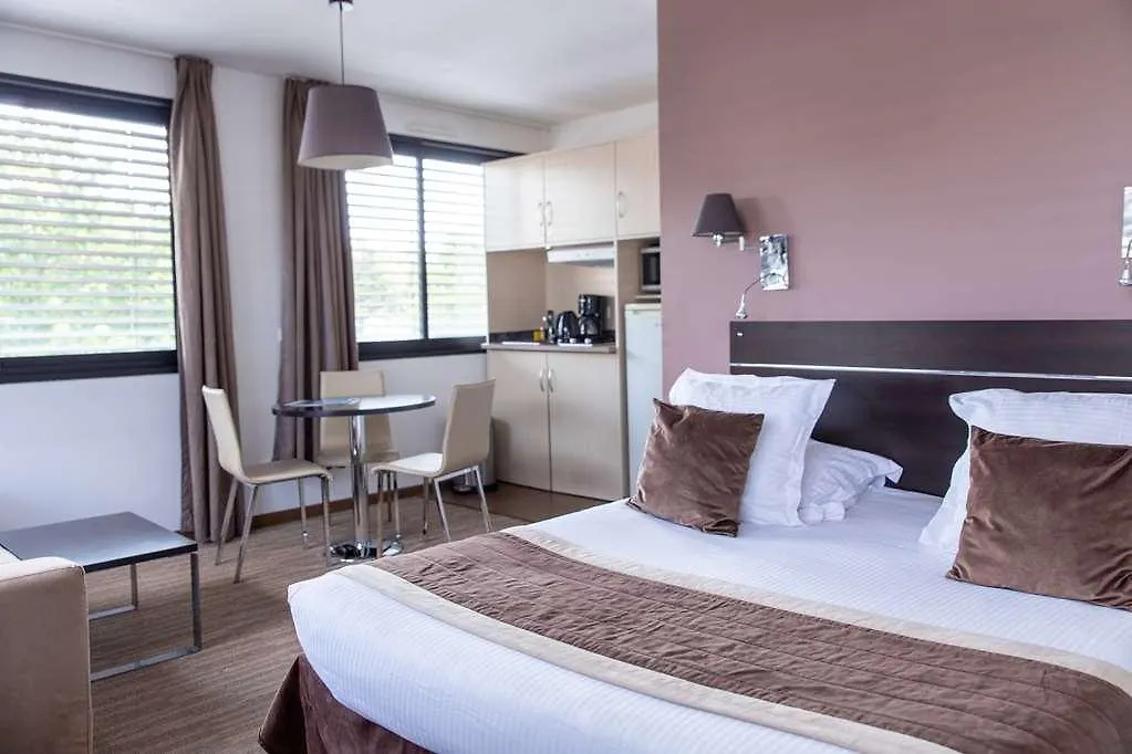 Zenitude Hotel Residences Ferney Voltaire
